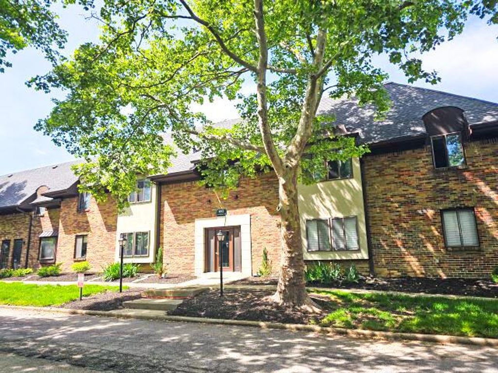 652 Olde Towne Avenue, 9-652T, Columbus, OH 43214