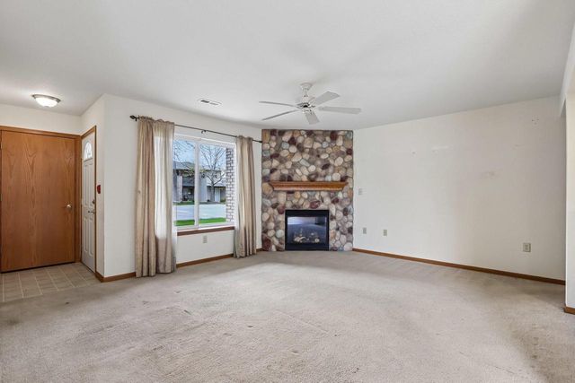 N161W20771 Kami LANE, Jackson, WI 53037
