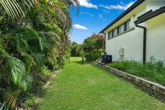 10961 SW 31st, Davie, FL 33328