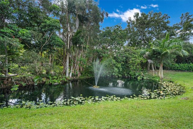 10961 SW 31st, Davie, FL 33328