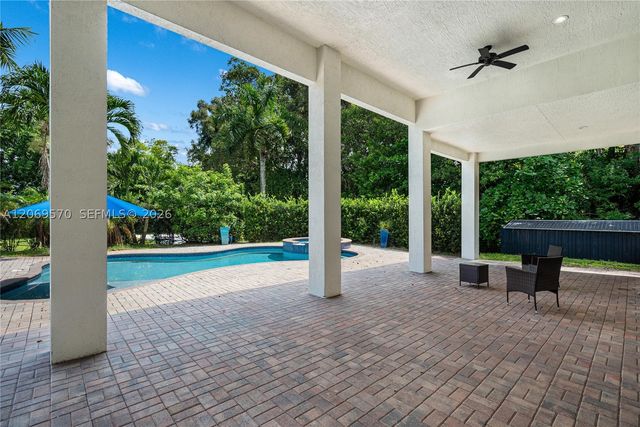 10961 SW 31st, Davie, FL 33328