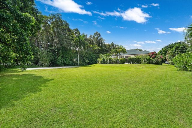 10961 SW 31st, Davie, FL 33328