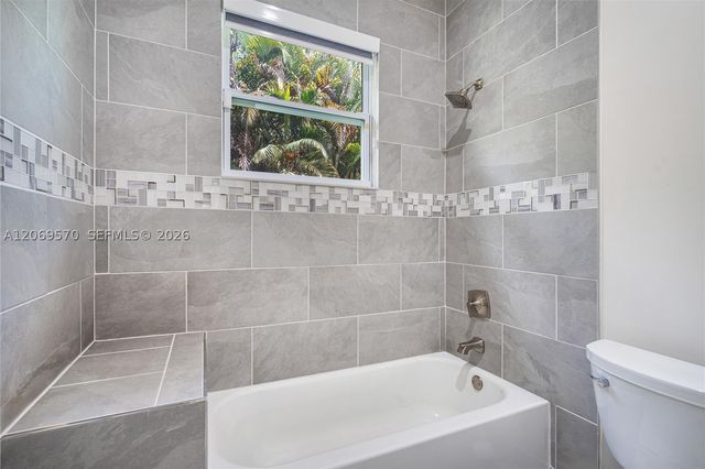 10961 SW 31st, Davie, FL 33328