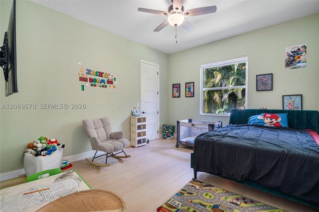 10961 SW 31st, Davie, FL 33328