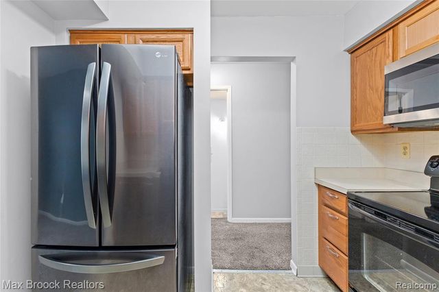39754 Manor Drive, Harrison Twp, MI 48045