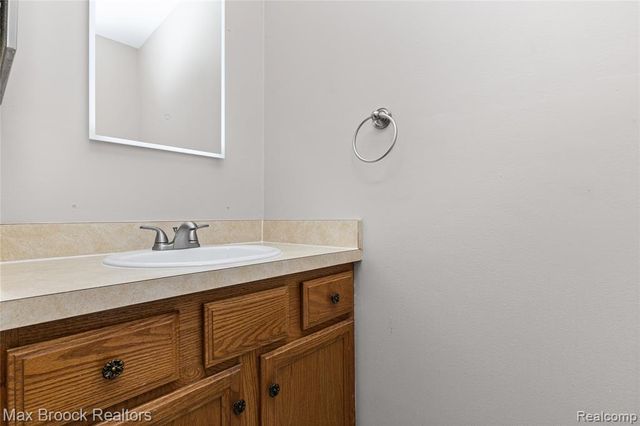 39754 Manor Drive, Harrison Twp, MI 48045