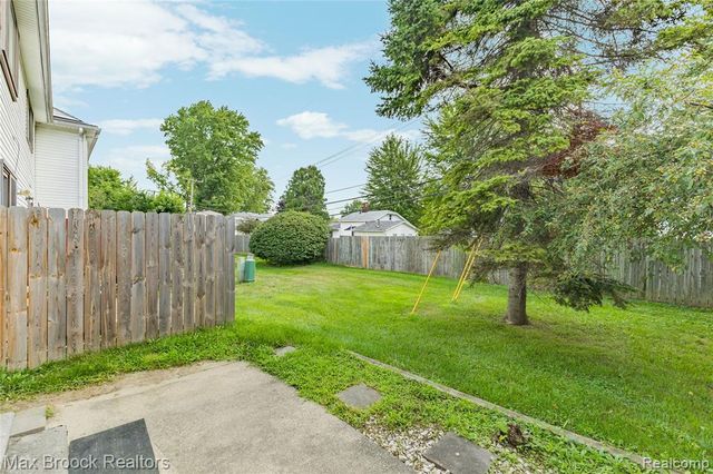 39754 Manor Drive, Harrison Twp, MI 48045