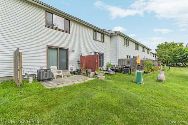 39754 Manor Drive, Harrison Twp, MI 48045
