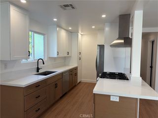 7101 Fallbrook Avenue, West Hills, CA 91307