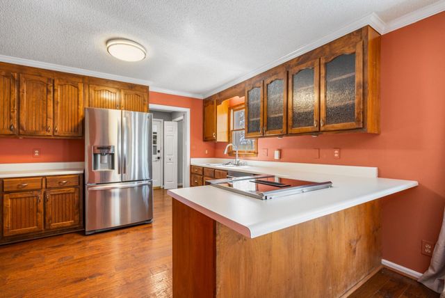 130 N River Hills Dr, Spartanburg, SC 29303