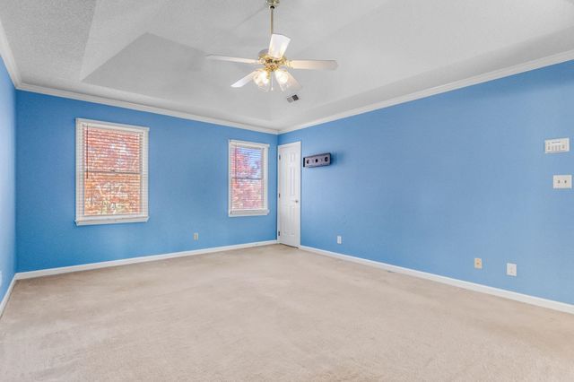 130 N River Hills Dr, Spartanburg, SC 29303