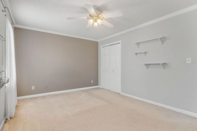 130 N River Hills Dr, Spartanburg, SC 29303