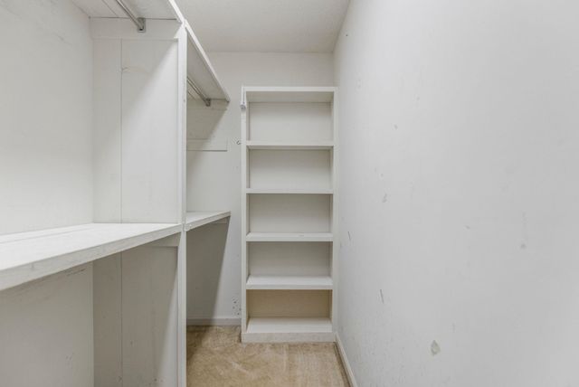 130 N River Hills Dr, Spartanburg, SC 29303