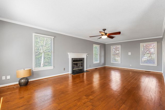 130 N River Hills Dr, Spartanburg, SC 29303