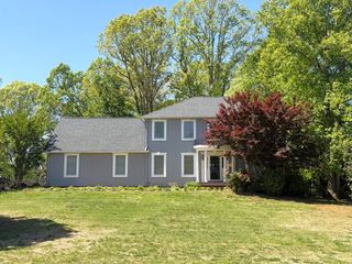 130 N River Hills Dr, Spartanburg, SC 29303