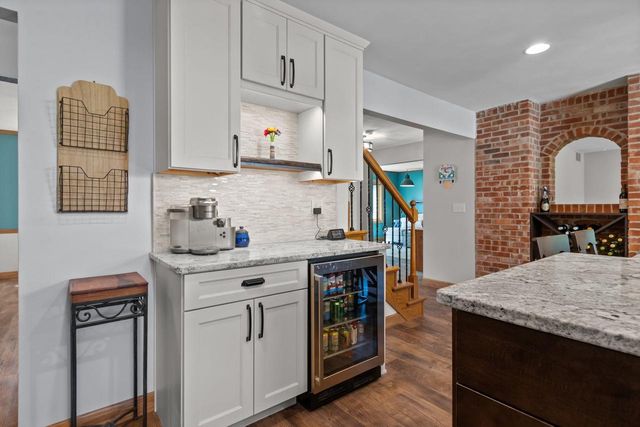 1501 S CLARA STREET, Appleton, WI 54915
