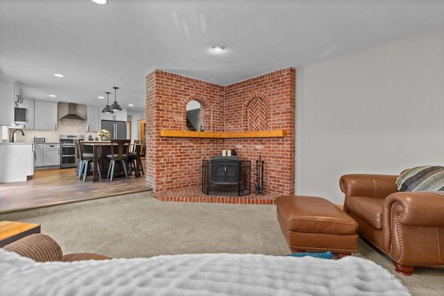 1501 S CLARA STREET, Appleton, WI 54915