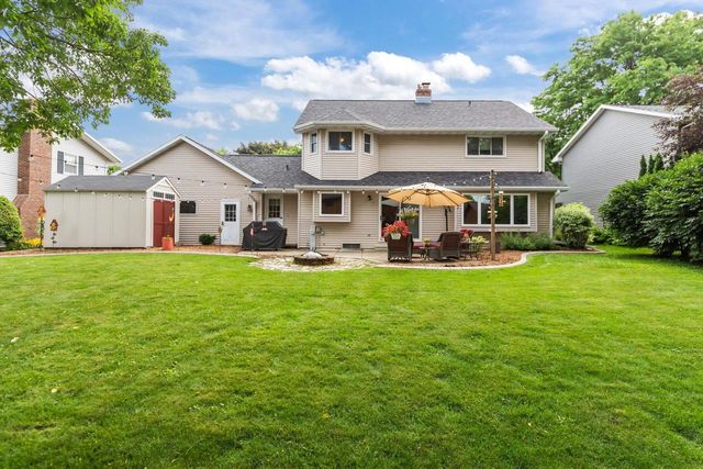 1501 S CLARA STREET, Appleton, WI 54915