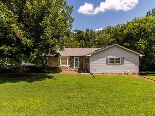 6364 Kimesville Road, Liberty, NC 27298