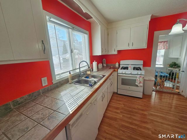 37 Sheffield Street, New Britain, CT 06051