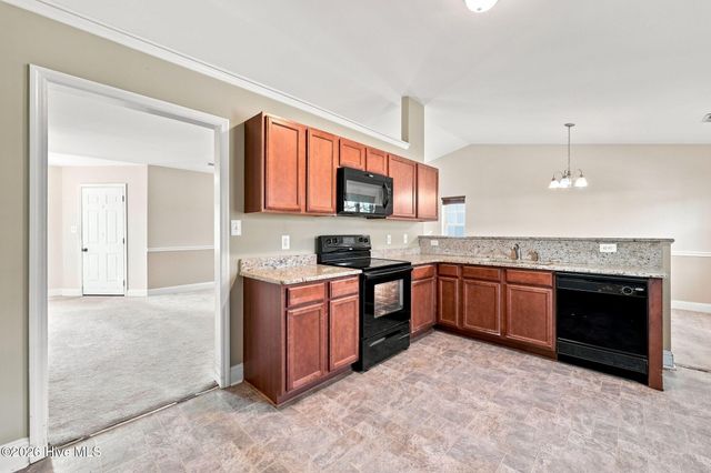 404 S Grazing Court, Sneads Ferry, NC 28460