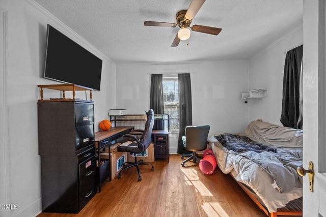 1713 Lower Hopedale Road, Burlington, NC 27217