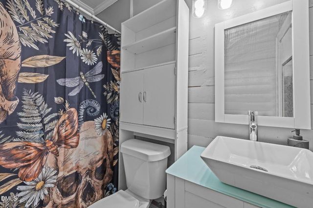 1713 Lower Hopedale Road, Burlington, NC 27217