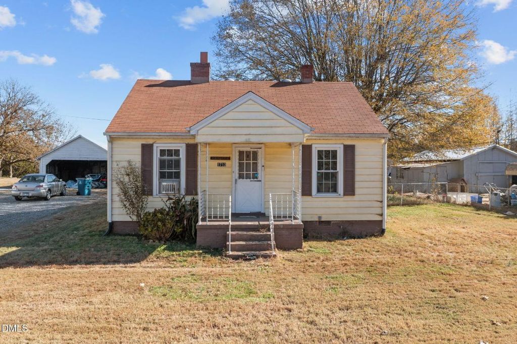 1713 Lower Hopedale Road, Burlington, NC 27217