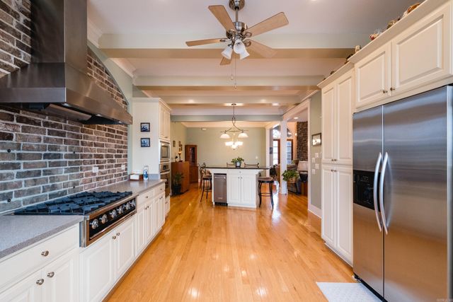 6423 Caribbean Drive W Drive, Benton, AR 72019