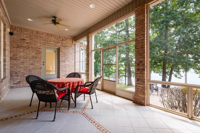 6423 Caribbean Drive W Drive, Benton, AR 72019