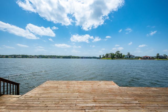 6423 Caribbean Drive W Drive, Benton, AR 72019