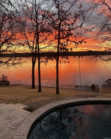 6423 Caribbean Drive W Drive, Benton, AR 72019