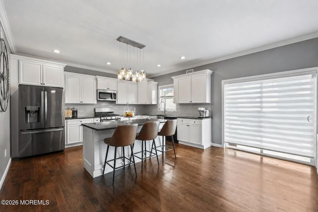 424 Morningside Avenue, Union Beach, NJ 07735