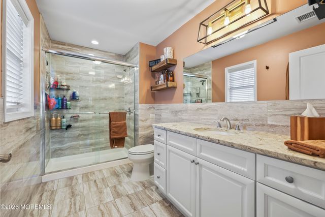 424 Morningside Avenue, Union Beach, NJ 07735