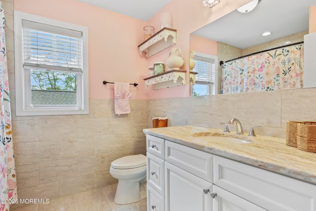 424 Morningside Avenue, Union Beach, NJ 07735