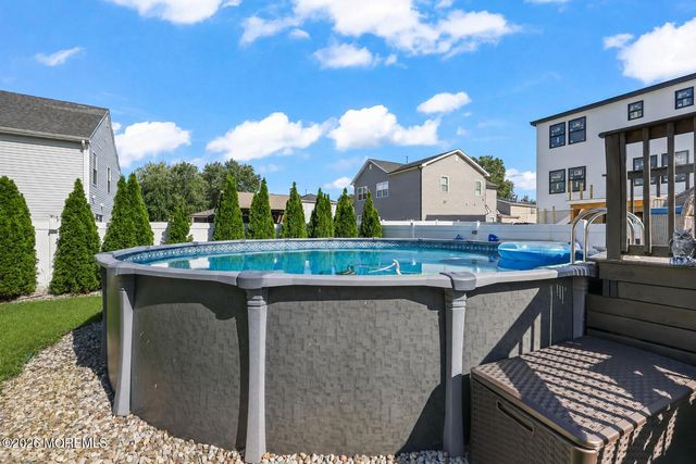 424 Morningside Avenue, Union Beach, NJ 07735