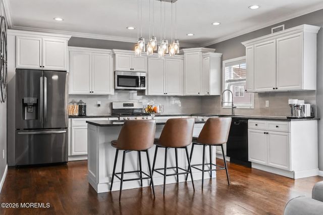 424 Morningside Avenue, Union Beach, NJ 07735