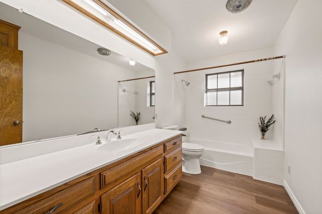 507 Crestview Drive, Grapevine, TX 76051