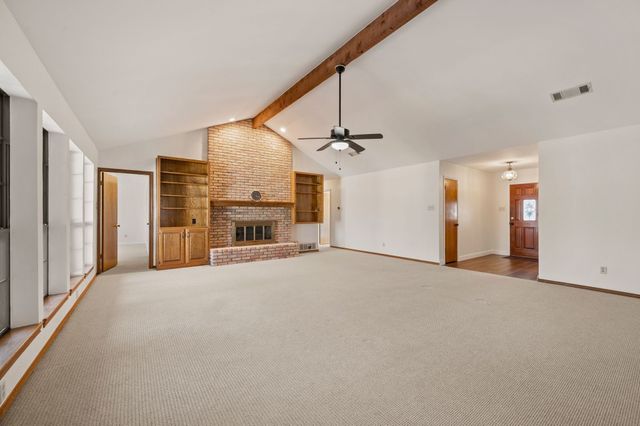 507 Crestview Drive, Grapevine, TX 76051