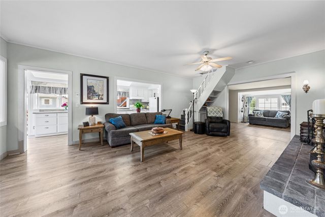 50 N Tillicum Beach Lane, Shelton, WA 98584