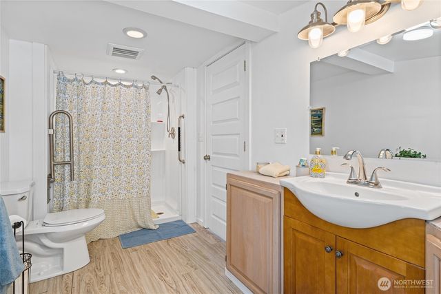 50 N Tillicum Beach Lane, Shelton, WA 98584