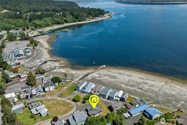 50 N Tillicum Beach Lane, Shelton, WA 98584