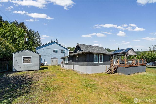 50 N Tillicum Beach Lane, Shelton, WA 98584