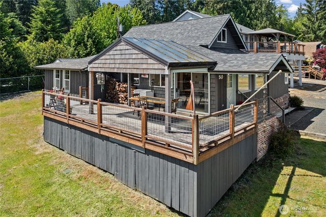 50 N Tillicum Beach Lane, Shelton, WA 98584