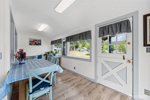 50 N Tillicum Beach Lane, Shelton, WA 98584