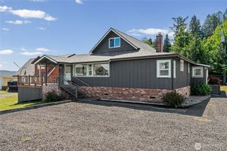 50 N Tillicum Beach Lane, Shelton, WA 98584