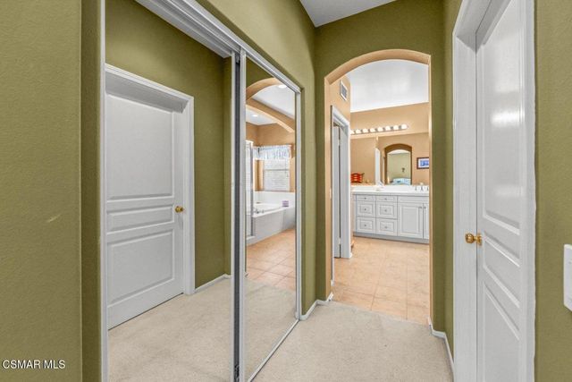 239 Chantilly Circle, Simi Valley, CA 93065