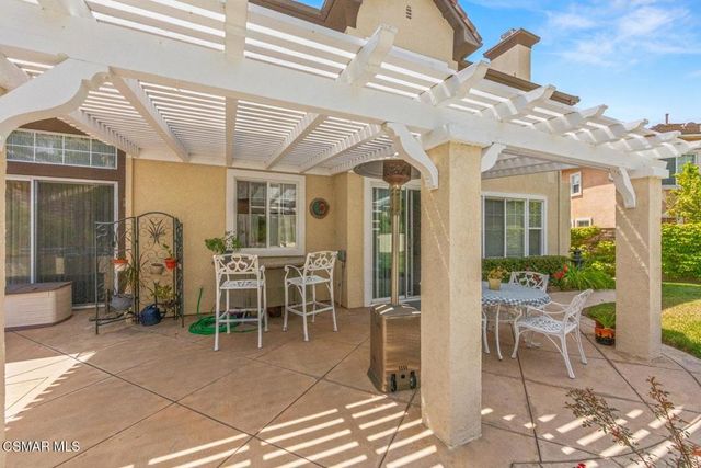 239 Chantilly Circle, Simi Valley, CA 93065
