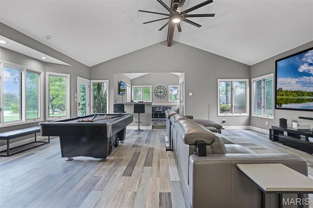 7 Talisman Way Drive, Florissant, MO 63034