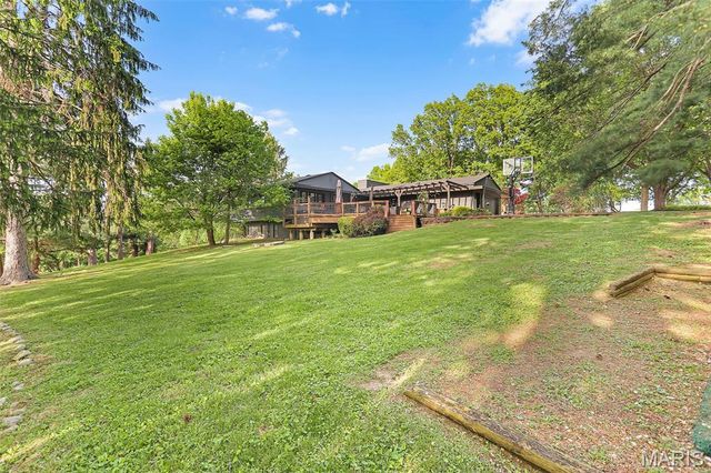 7 Talisman Way Drive, Florissant, MO 63034